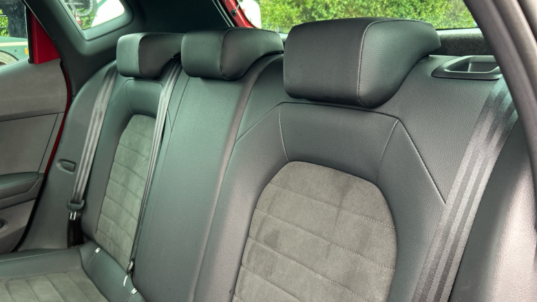 SEAT Arona 1.0 TSI 110 FR Sport 5dr Petrol Hatchback